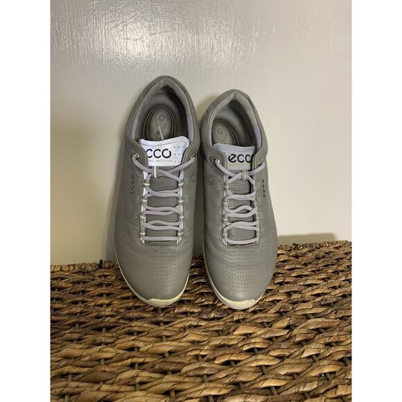 ECCO Women's Golf Shoes Hydro Max Natural Motion Leather Gray Size 7 - Picture 1 of 11